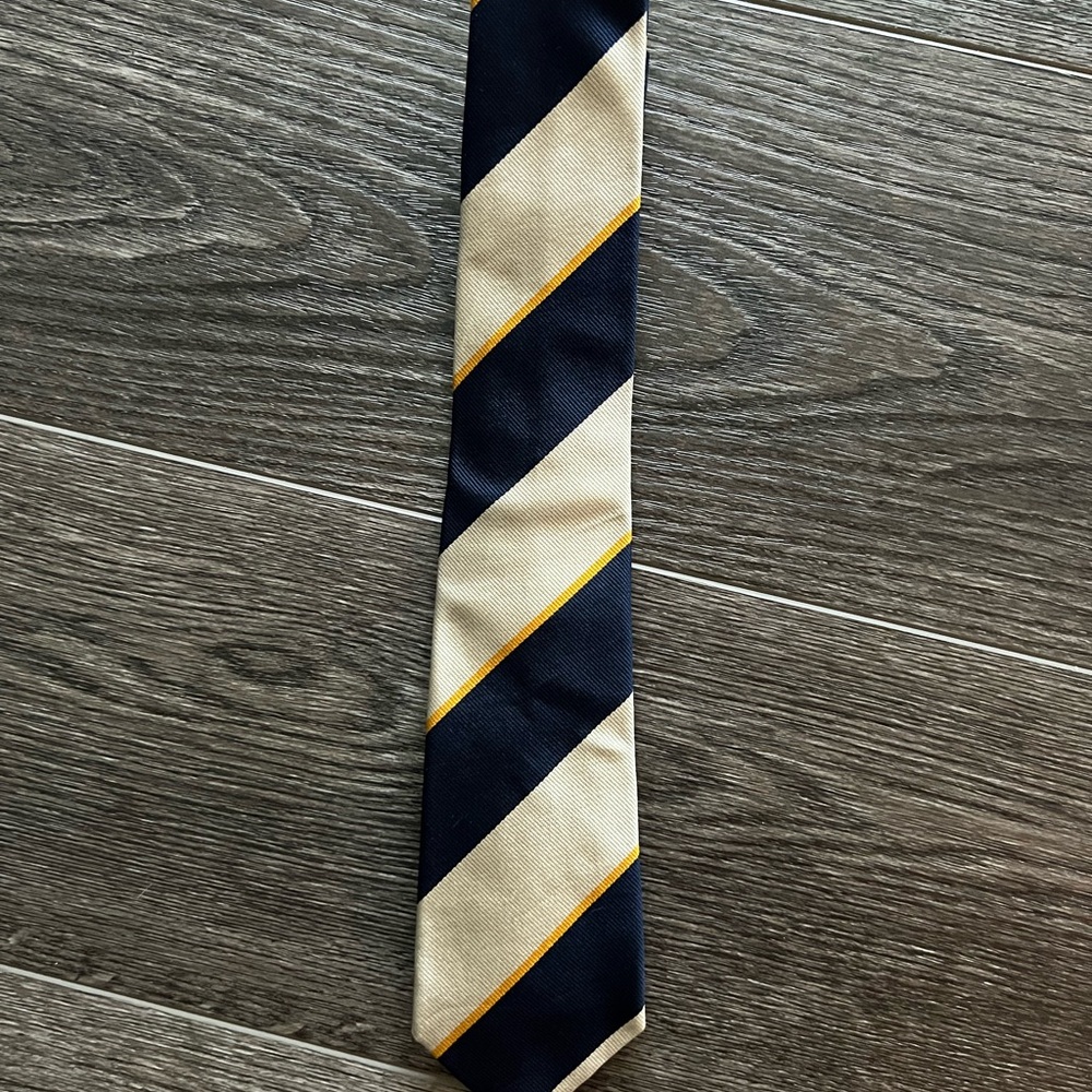 Ralph Lauren Blue and Cream Silk Striped Tie